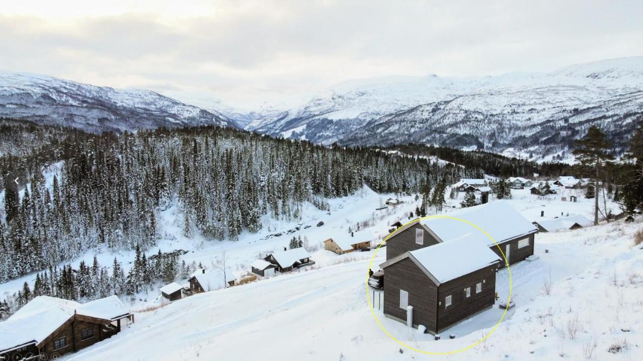 Tiny Mountain Cabin With A Panoramic View Giljane Exterior photo